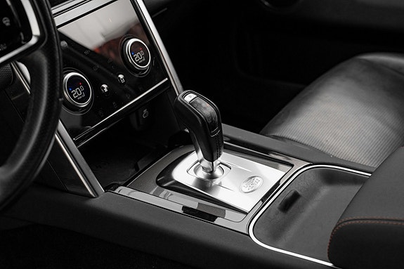 Land Rover Discovery Sport 28 of 30