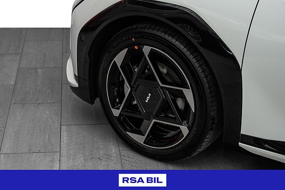 Kia EV4 9 of 30