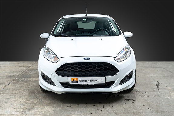 Ford Fiesta 3 of 27