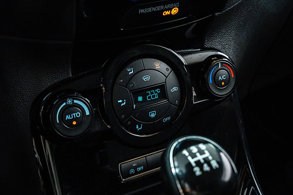 Ford Fiesta 18 of 27
