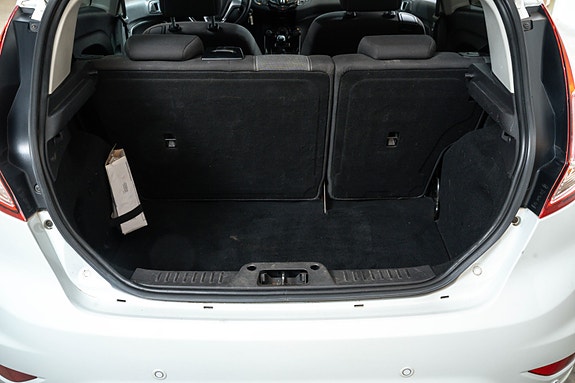 Ford Fiesta 27 of 27