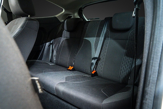 Ford Fiesta 25 of 27