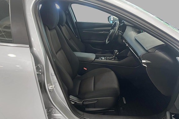 Mazda 3 14 of 26