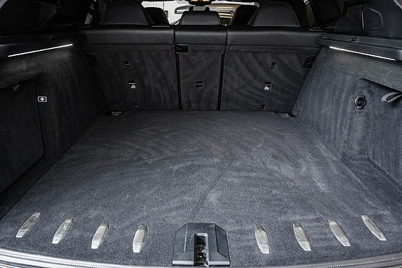 BMW XM 26 of 26