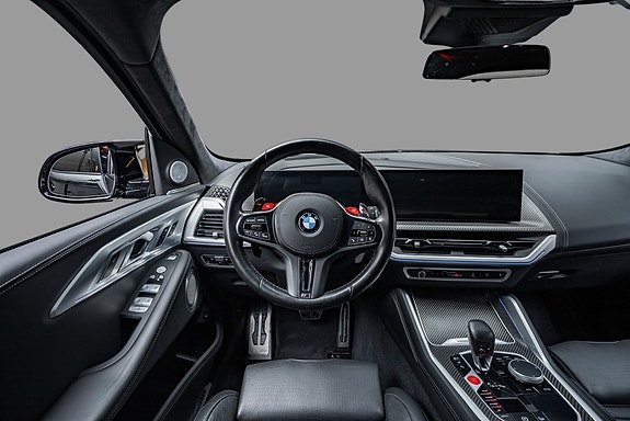 BMW XM 9 of 26