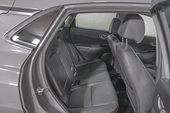 Hyundai Kona 10 of 26
