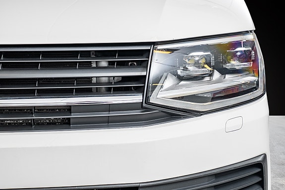 Volkswagen Transporter 3 of 21