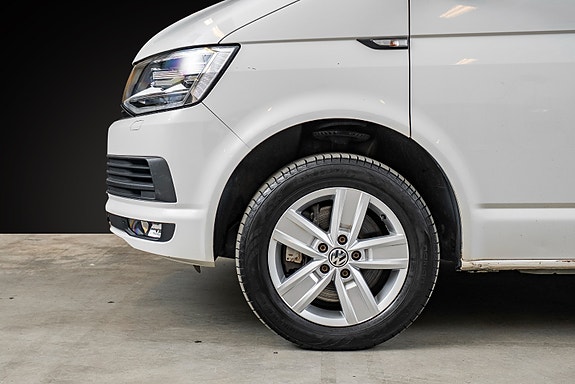 Volkswagen Transporter 4 of 21