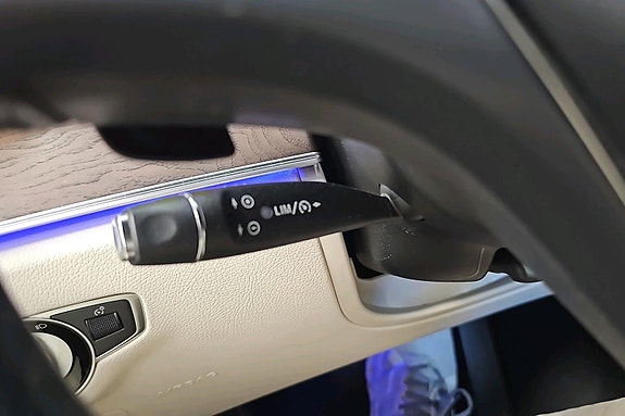 Mercedes-Benz E220 d 16 of 25
