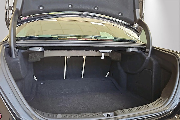 Mercedes-Benz E220 d 5 of 25