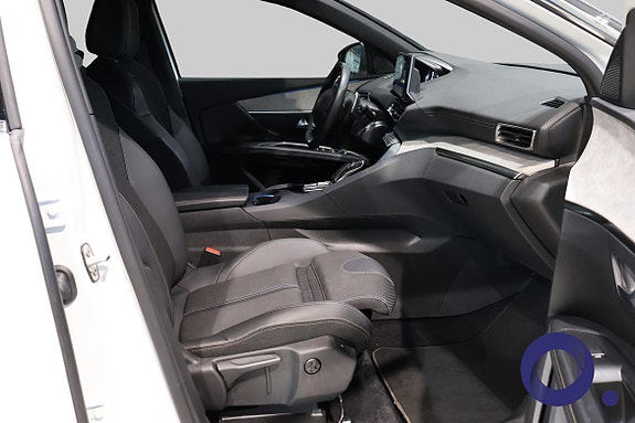 Peugeot 3008 9 of 28