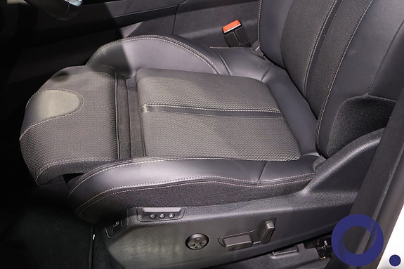 Peugeot 3008 13 of 28