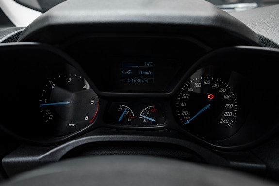 Ford Transit Connect 13 of 22