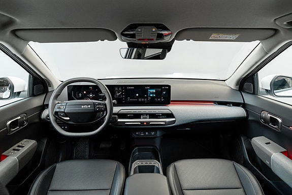 Kia EV4 17 of 30