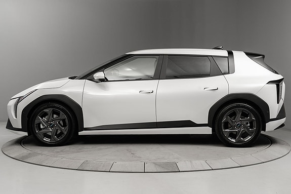 Kia EV4 2 of 30