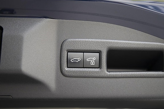 Subaru Solterra 24 of 30