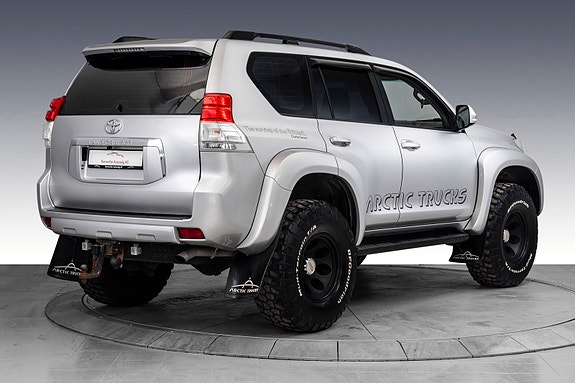 Toyota Land Cruiser 5 of 30