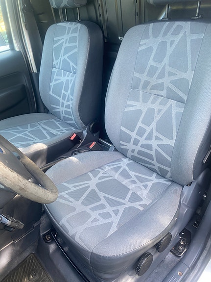 Ford Transit Connect 9 of 19
