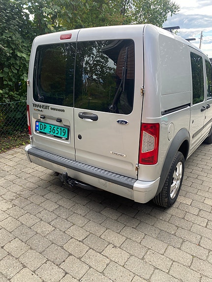 Ford Transit Connect 7 of 19