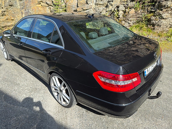 Mercedes-Benz E220 d 7 of 22
