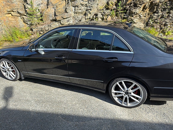 Mercedes-Benz E220 d 8 of 22