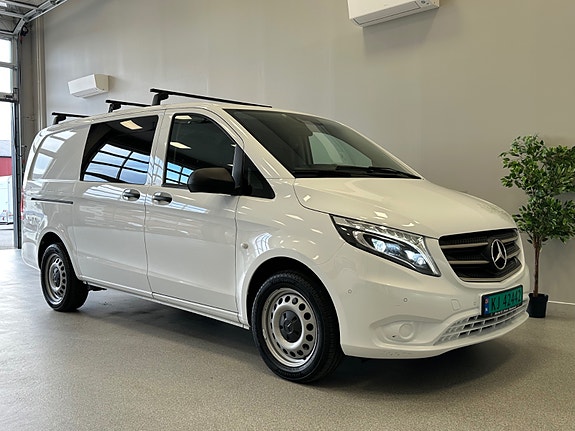Mercedes-Benz Vito 2 of 30