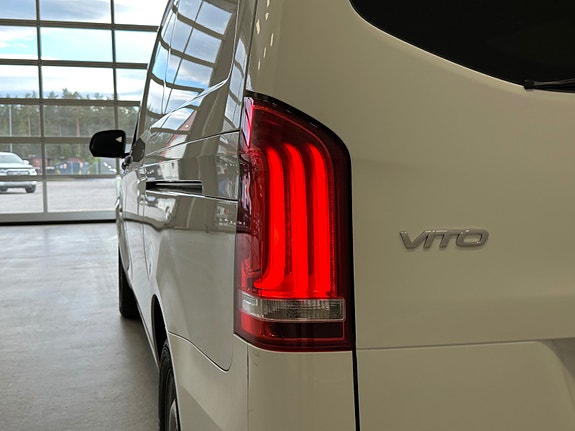 Mercedes-Benz Vito 16 of 30