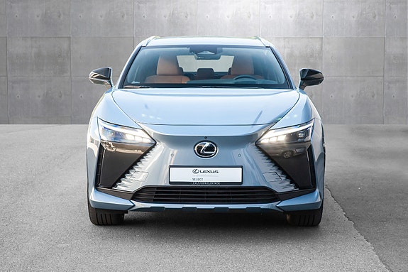 Lexus RZ450e 6 of 20