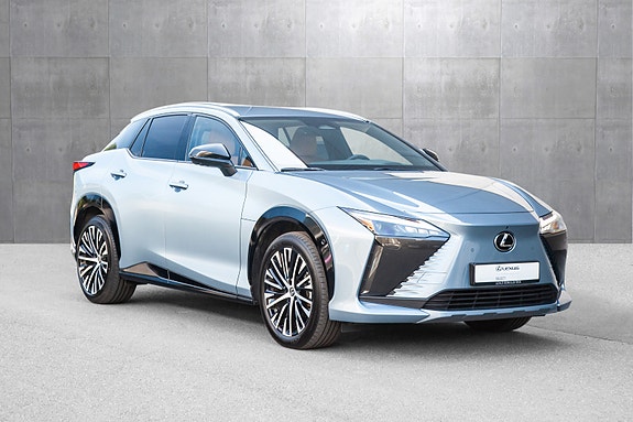 Lexus RZ450e 5 of 20