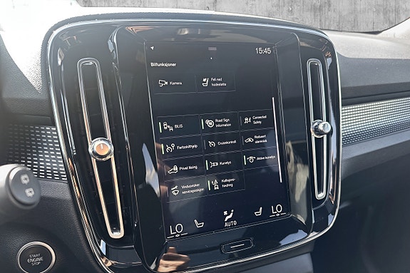 Volvo XC40 22 of 24