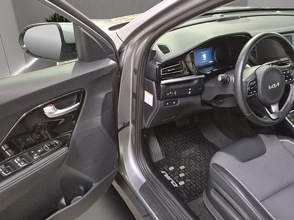 Kia Niro 15 of 24