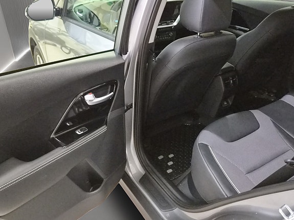 Kia Niro 19 of 24