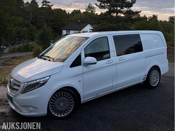 Mercedes-Benz vito 2 of 27