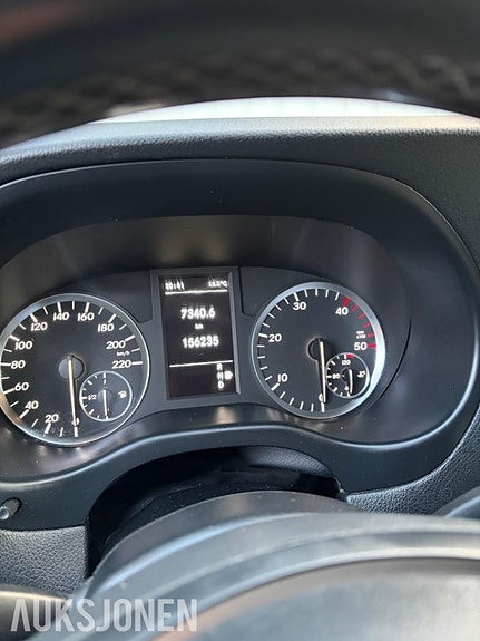 Mercedes-Benz vito 16 of 27
