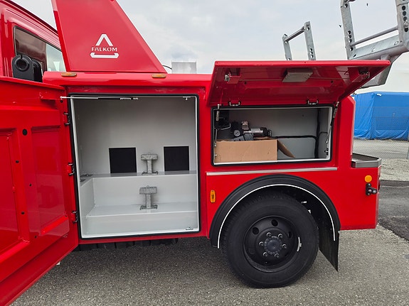 Iveco Daily  4x4 med Falkom FAW 3000 10 of 13