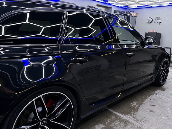 Audi RS6 5 of 27