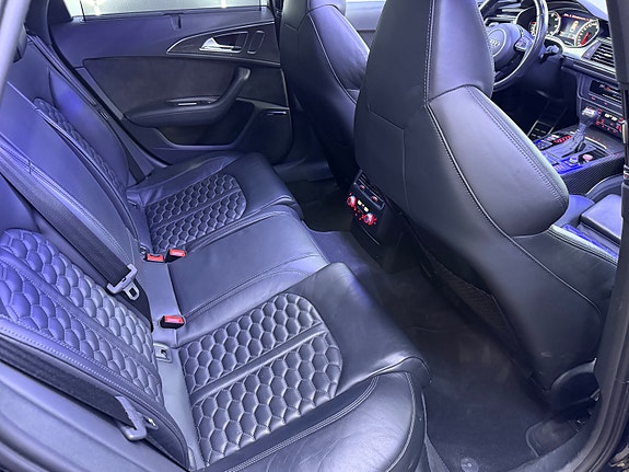 Audi RS6 24 of 27