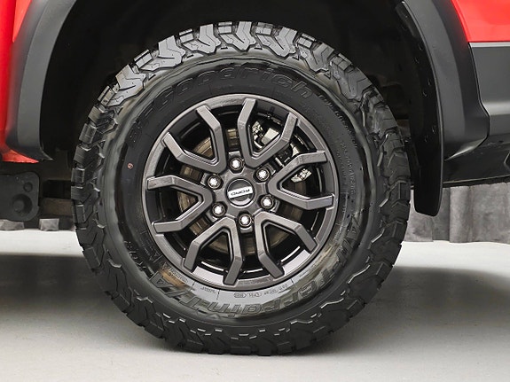 Ford Ranger Raptor 17 of 30