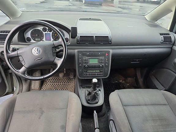 Volkswagen Sharan 19 of 19