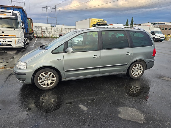 Volkswagen Sharan 4 of 19