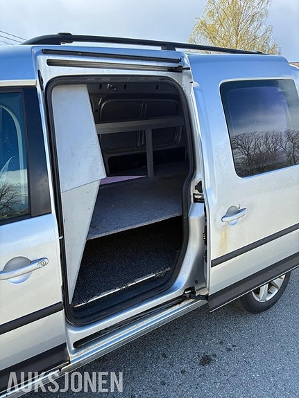 Volkswagen Caddy Maxi 5 of 24