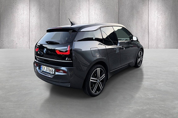 BMW i3 7 of 27