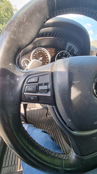 BMW 520d 11 of 17