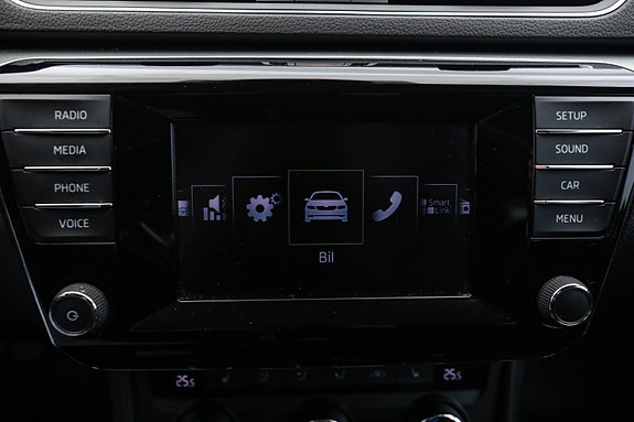 Skoda Superb 27 of 30