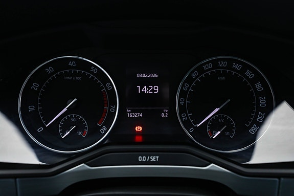 Skoda Superb 21 of 30