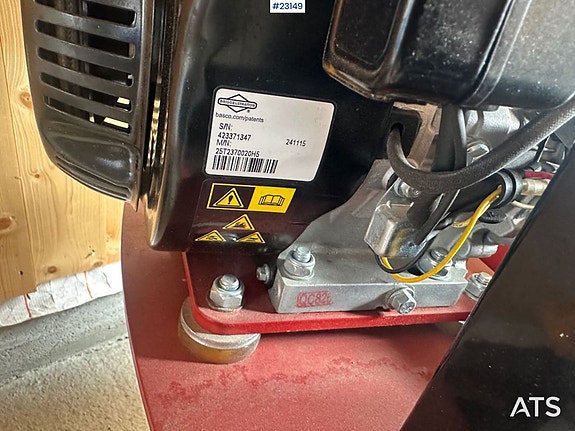 Bronco digger 360 for atv edderkoppmaskin m/ to skuffer – gått 3 timer! 18 of 19