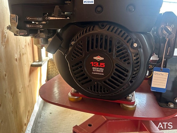 Bronco digger 360 for atv edderkoppmaskin m/ to skuffer – gått 3 timer! 11 of 19