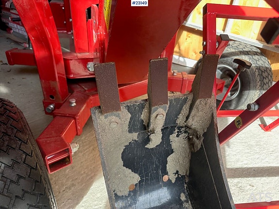 Bronco digger 360 for atv edderkoppmaskin m/ to skuffer – gått 3 timer! 5 of 19