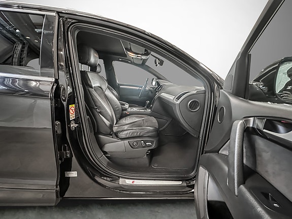 Audi Q7 20 of 30