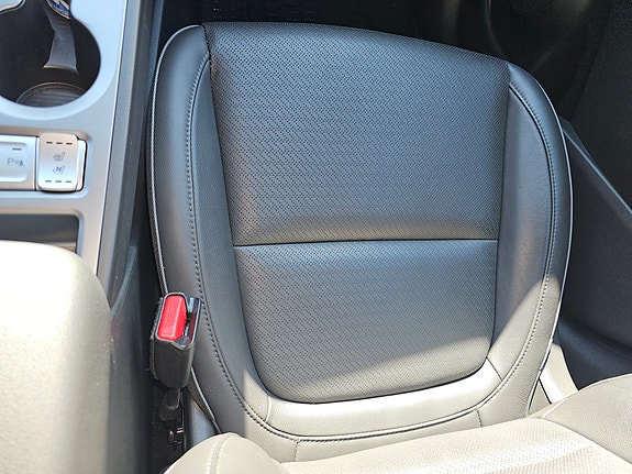 Hyundai Kona 9 of 9